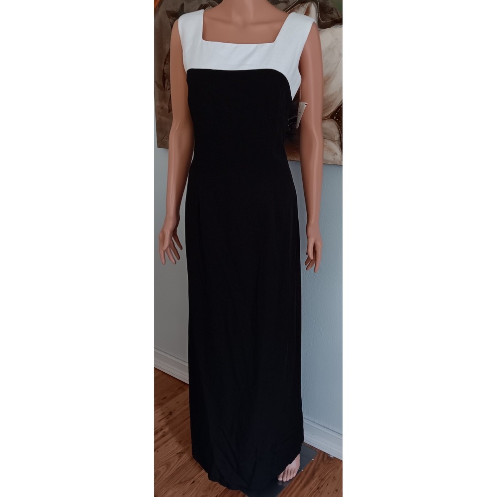 David's Bridal Size 10 NEW $120 Black White Gown Sleeveless w/Wrap Square Neck